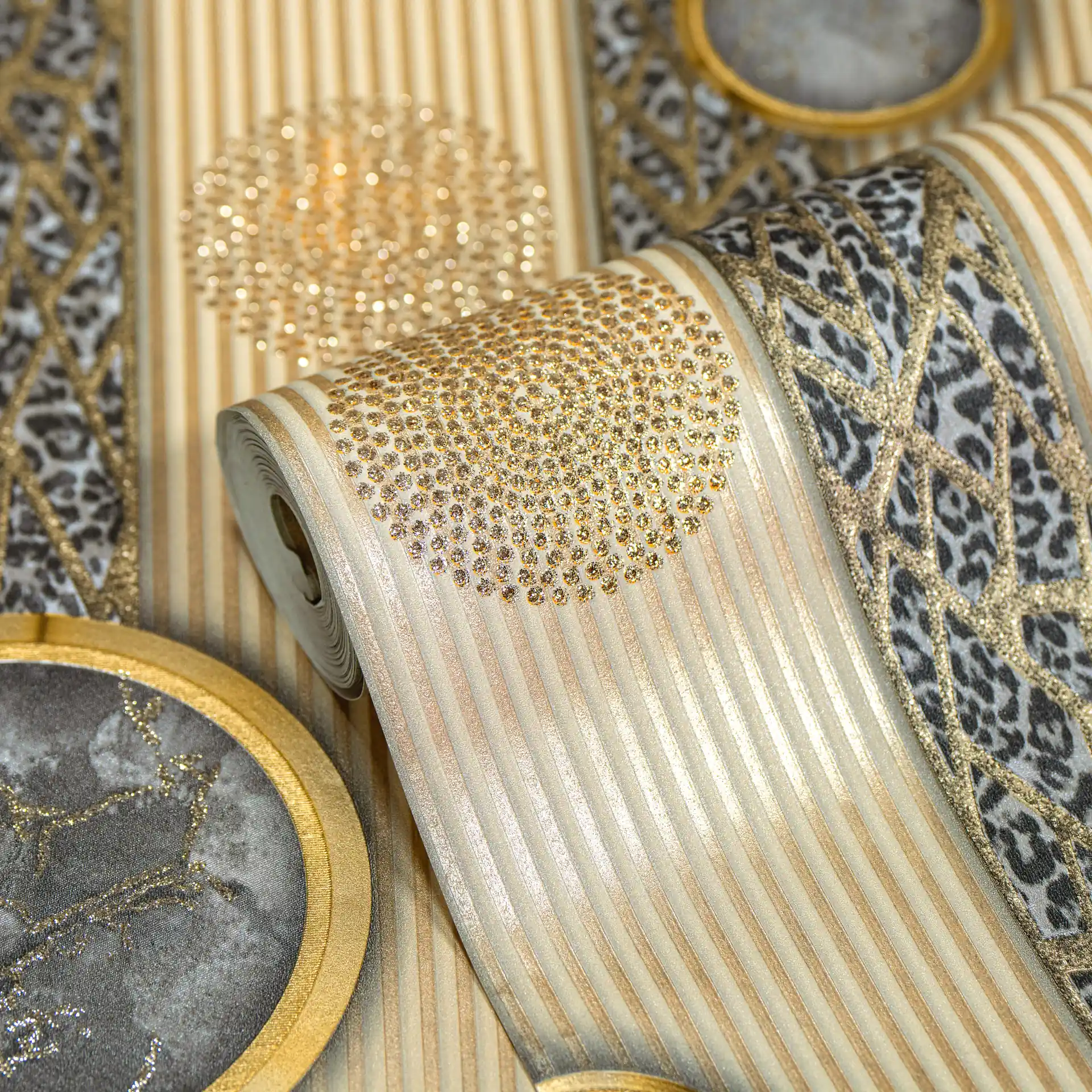 Teen Bedroom Wallpaper | Buy Online at Piwall wallpaper